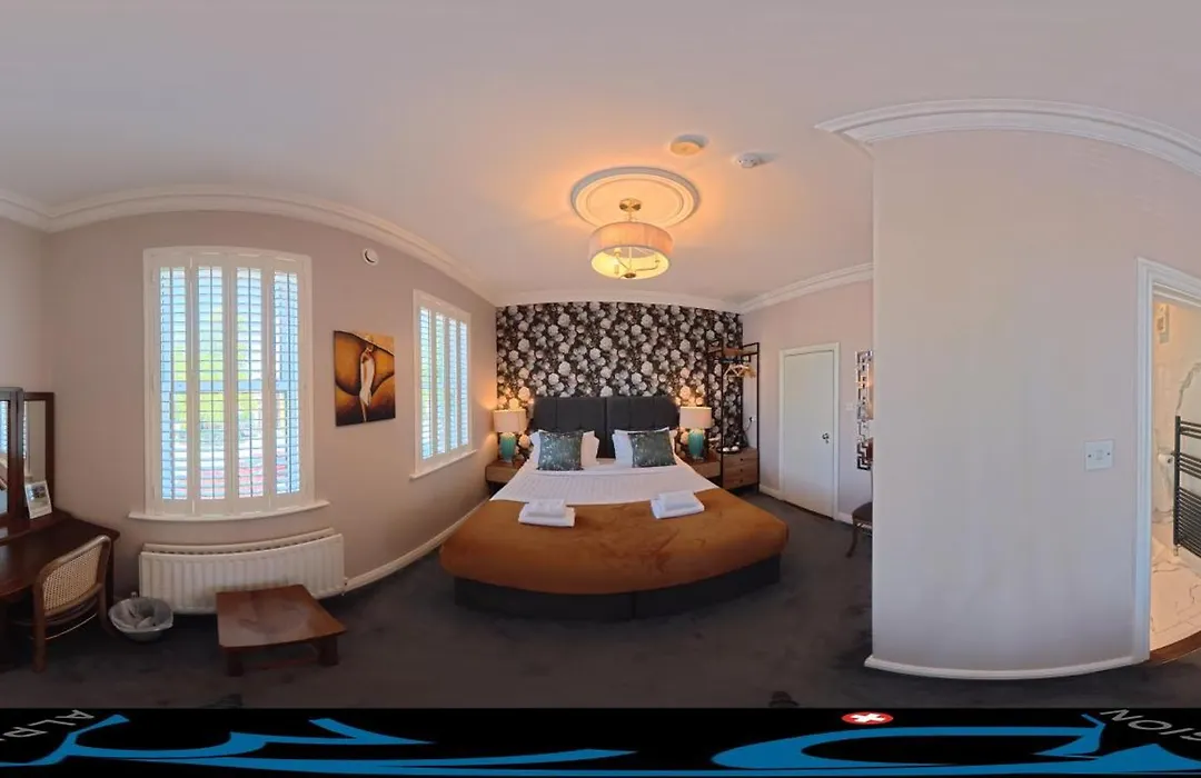 Avoca House-1