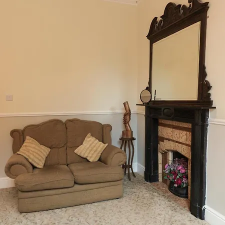 Harveys Guest House-2